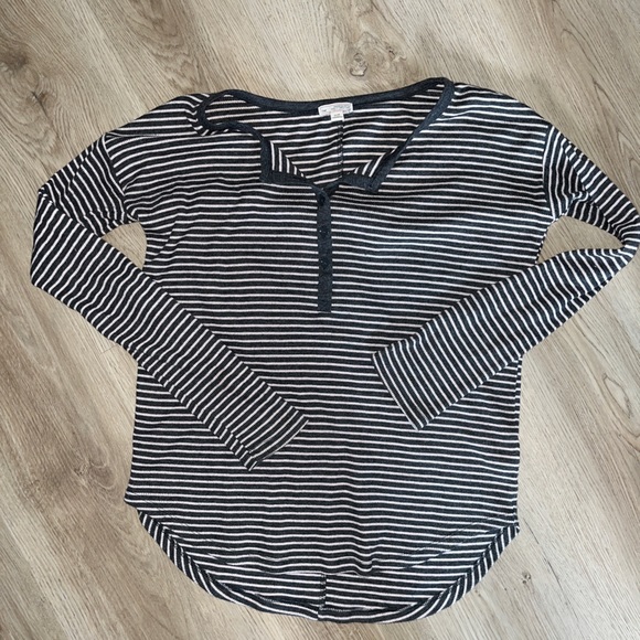 Long Sleeve Striped Henley Drop Shoulder - Picture 4 of 6